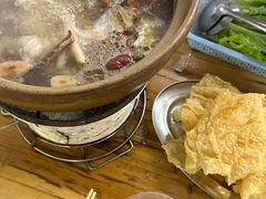 -威邵鸡煲(西华路总店)