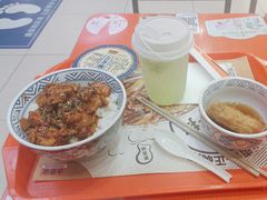 -吉野家(黑牛城道店)