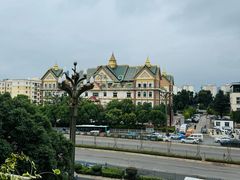 -昆明朗威酒店(昆明站火车站双桥夜市风情街店)