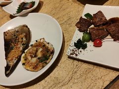 -雍和会海鲜姿造自助(湖东路店)