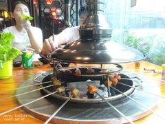 -炭虎子水浒烤肉(梦时代店)