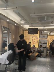 -一東造型烫发染发