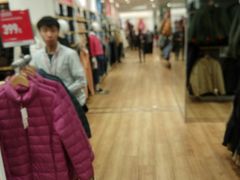 -优衣库(上海虹口龙之梦店)