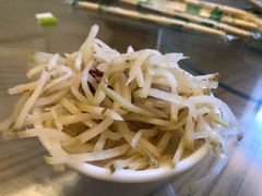 -闫家驴肉老店(华电一校店)