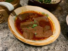 麻辣鸭血-南京大牌档(香港广场店)