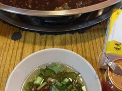 -毛毛老火锅(八年观音桥店)