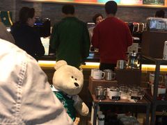 -星巴克臻选(周浦万达店)