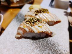 火炙三文鱼寿司-小句号·精致料理(江南环球港店)