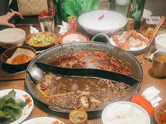 -萍姐火锅·公路夜市(武汉首店)