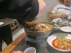 -万重锦·人文川菜馆(骡马市店)