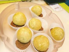 翡翠爆浆榴莲汤团-桂满陇天书(南京德基旗舰店)