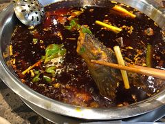 -肖肖酸萝卜鱼火锅(总店)