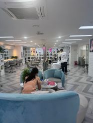 -米娜护肤造型