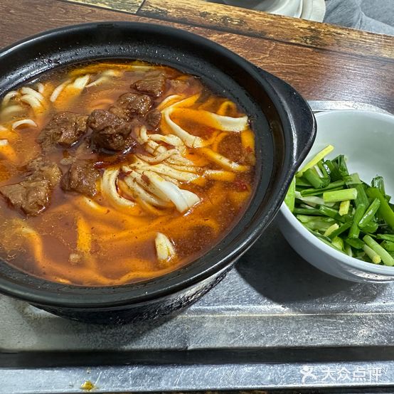 清真刘记酱牛肉砂锅烩面(周公路)