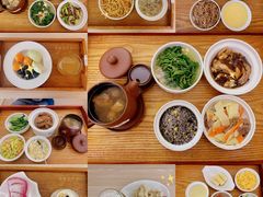 -雪梅月子中心(华侨城店)