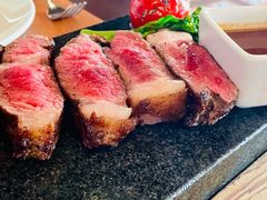 澳洲和牛西冷牛排（M6）-Golden Lily河内巴黎法越料理餐厅(建国西路店)