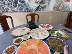 -官塘陈记鱼生·潮汕砂锅粥·牛肉火锅(潮枫路总店)