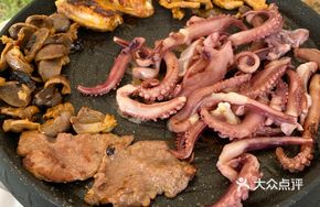 Family Feast Grilled Meat