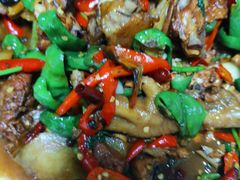 -鲁南仔·滕州炒鸡(经三路店)