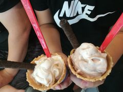 红豆巧克力华夫-DQ·蛋糕·冰淇淋(通州万达店)