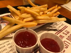 -The Habit Burger Grill 哈比特汉堡(复兴soho店)
