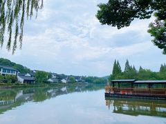-鲁镇