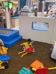 -孩子王童乐园(西安盛龙店)