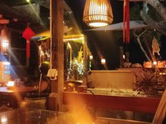 -城墙外BAR
