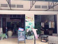 -Fresh Fruit Factory - Fruit Cuisine Restaurant