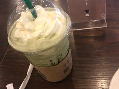 -星巴克臻选(盐城金鹰聚龙湖店)