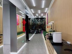 -Z&B Fitness Studio·Gym(前滩L+PLAZA店)