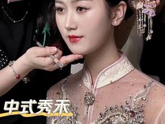-金夫人化妆摄影职业培训学校