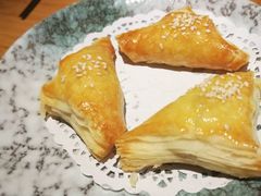 -新大咀港式茶餐厅(宝山万达店)