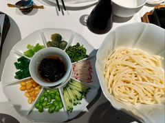 炸酱面-四季民福烤鸭店(外滩外白渡桥店)