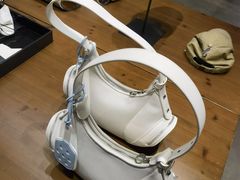 -URBAN REVIVO(上海中庚漫游城店)