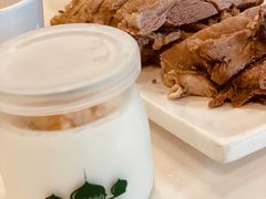 手抓羊肉-尹兰楼西北风情餐厅(嘉定店)