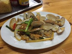 -岛中岛·海鲜大排档·万宁老字号(东澳店)