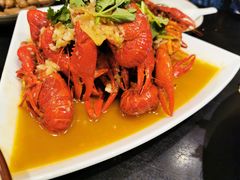 -聚汇三少·龙虾·中餐厅(莫邪路新天地店)