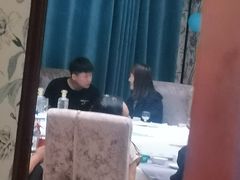 -一家人(凯旋路店)