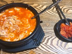 -吴草鸡爪오초닭발韩食堂(融恒盈嘉中心店)