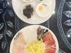 -桥香园过桥米线(国贸店)