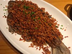 干烧武昌鱼-莲餐厅·湖北菜·藕汤是头牌(愚园路店)