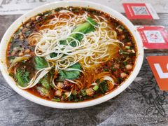 -杨大叔爱面子·四川小吃(岗头店)