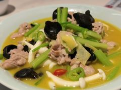 -梅飞酒家(名辉豪庭店)