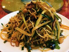 -长城东北菜(新港西路店)