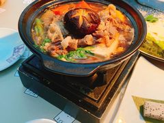 -穹六人间 people 6(岳阳路店)