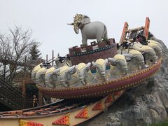 -七彩云南欢乐世界