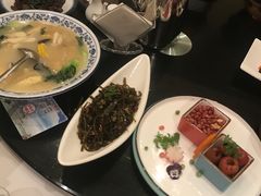 -芳芳私房菜·精做淮扬菜(承德路店)