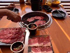 -拾勝牛·江景安格斯烧肉放题(江湾阳光天地店)