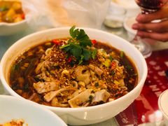 -马尔龙新疆饭店·清真(瑞景店)